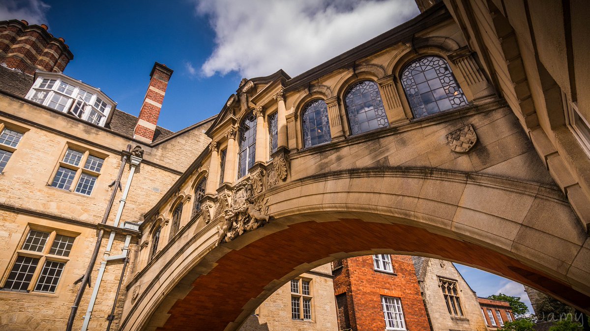 📷🇬🇧 Walking the streets of Oxford 
#oxford #Oxfordshire #uk #united_kingdom #photography