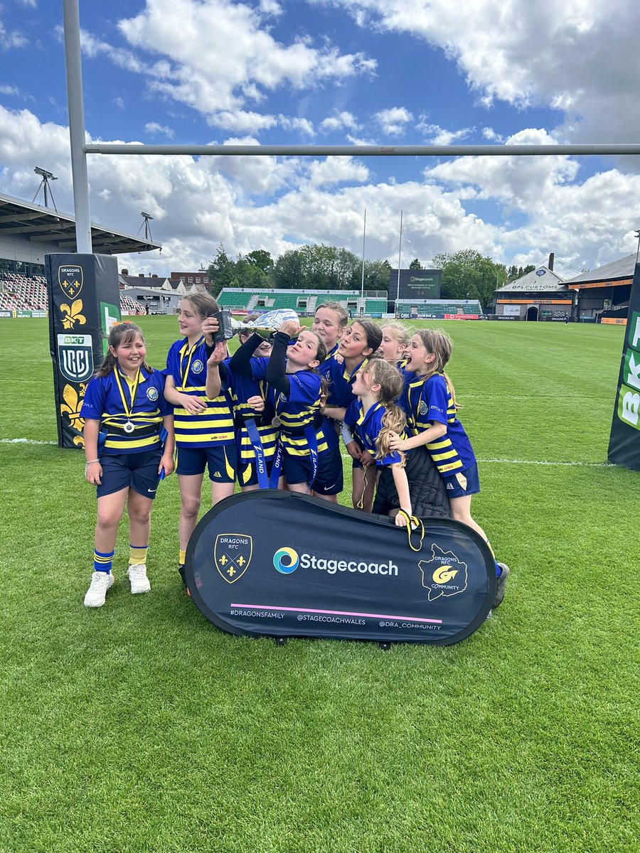 Well our Year 6 girls <a href="/CantrefPrimary/">Cantref Primary School</a> have only gone and done it! Cup winners!! A massive thank you to <a href="/DRA_Community/">DRAGONS RFC COMMUNITY 🐉</a> for such an amazing experience and well done all involved! Huge congratulations to our girls for playing some amazing rugby! 🤩🏆🎉🏉#supportsupportsupport