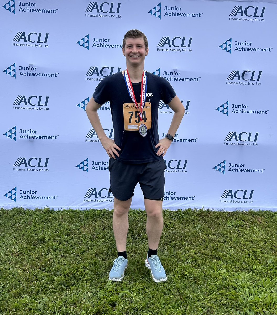 AndrewSolender's tweet image. Team @Axios putting the brevity in smart brevity at the @ACLINews #CapChallenge