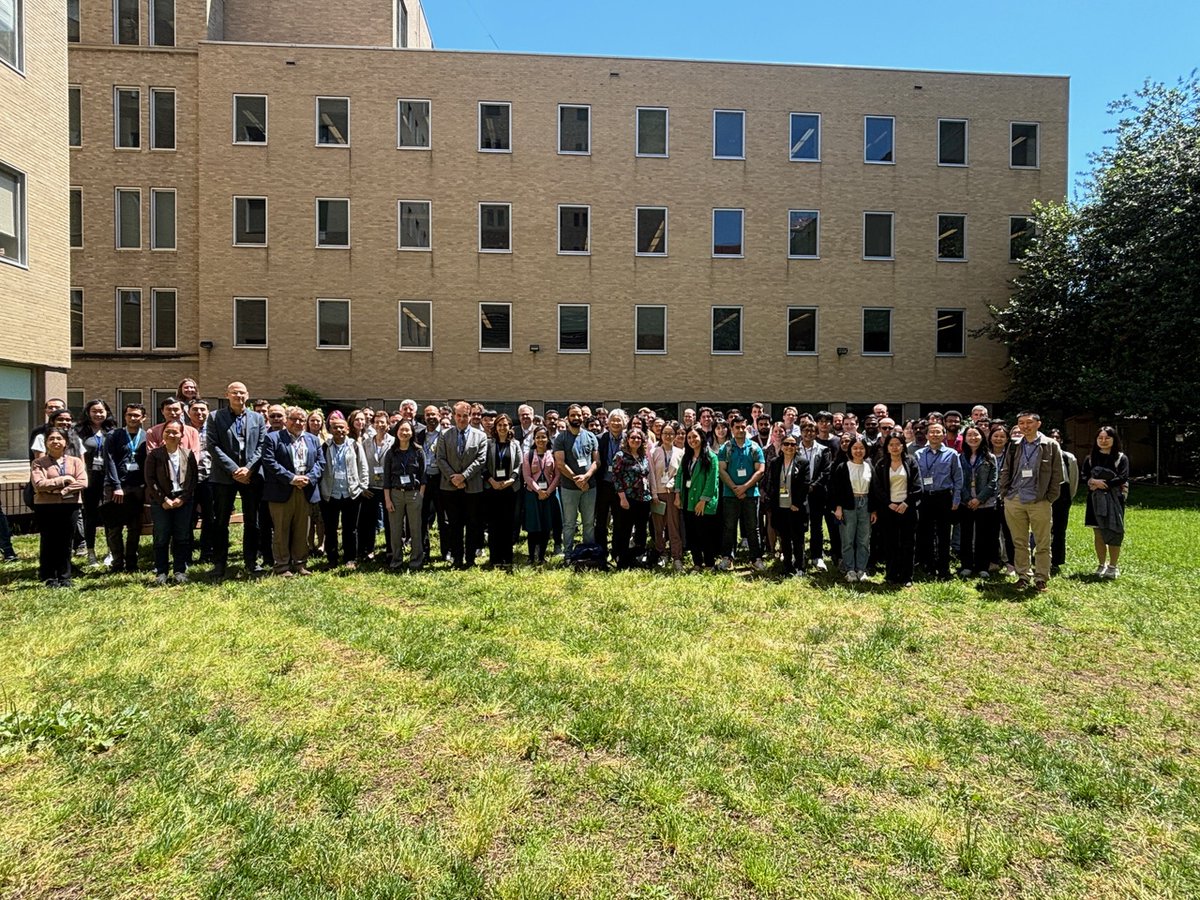 Great turnout at Monday's symposium!!

See you all next year!

Stay tuned with us for the latest research news: epigenome.jhu.edu