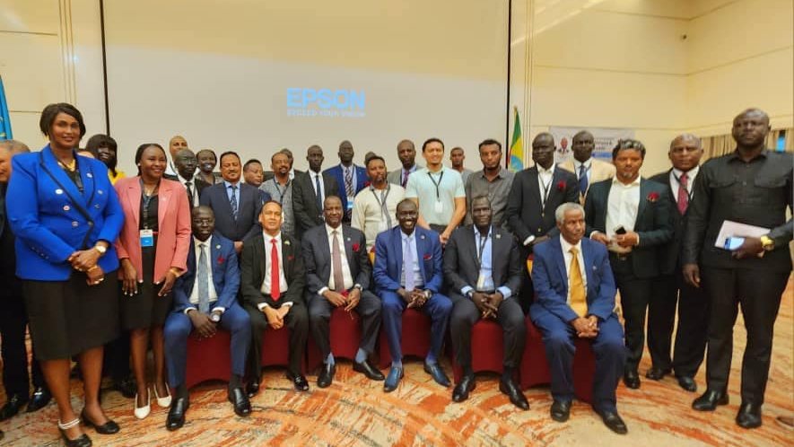 Oil-gas trade could strengthen #Ethiopia, #SouthSudan economies - VP for Infrastructure Cluster of 🇸🇸 fanabc.com/english/oil-ga…