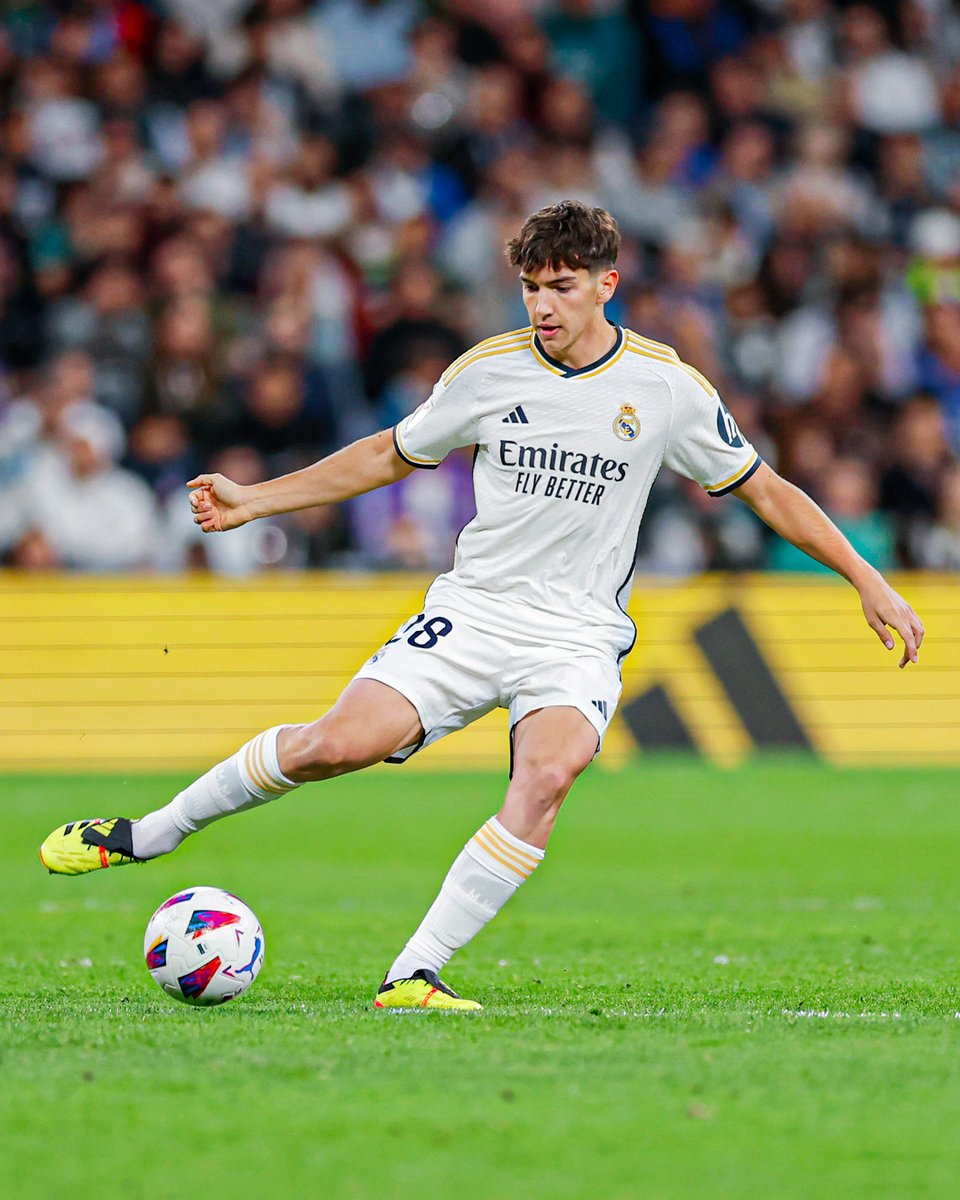 🆕 ¡Debut de Mario Martín en @LaLiga! 🤍 'Ha sido un partido excepcional de todo el mundo'. @RealMadrid 🤝 @lafabricacrm #RealMadridAlavés