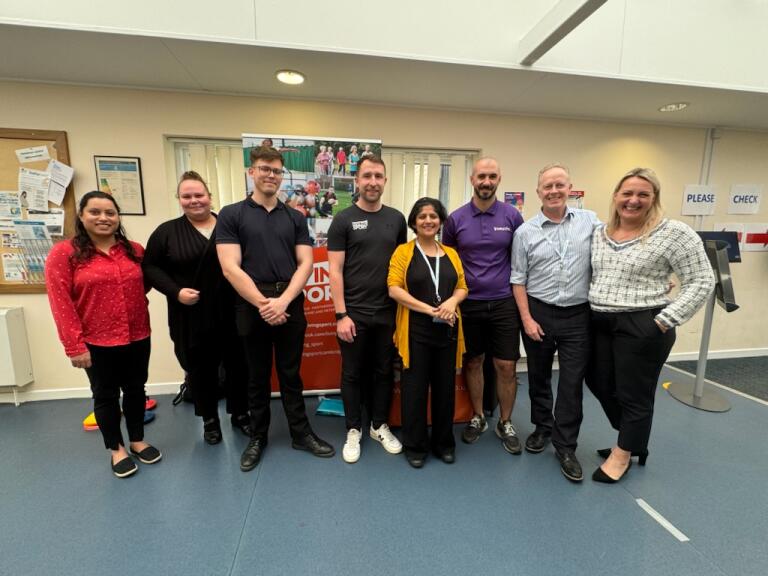 Living Sport visited the Thomas Walker Surgery Centre yesterday, sharing expertise and advice on movement. As part of #MentalHealthWeek, we had the pleasure of speaking to about 200 amazing individuals, highlighting the impact that moving more can have on our mental well-being.