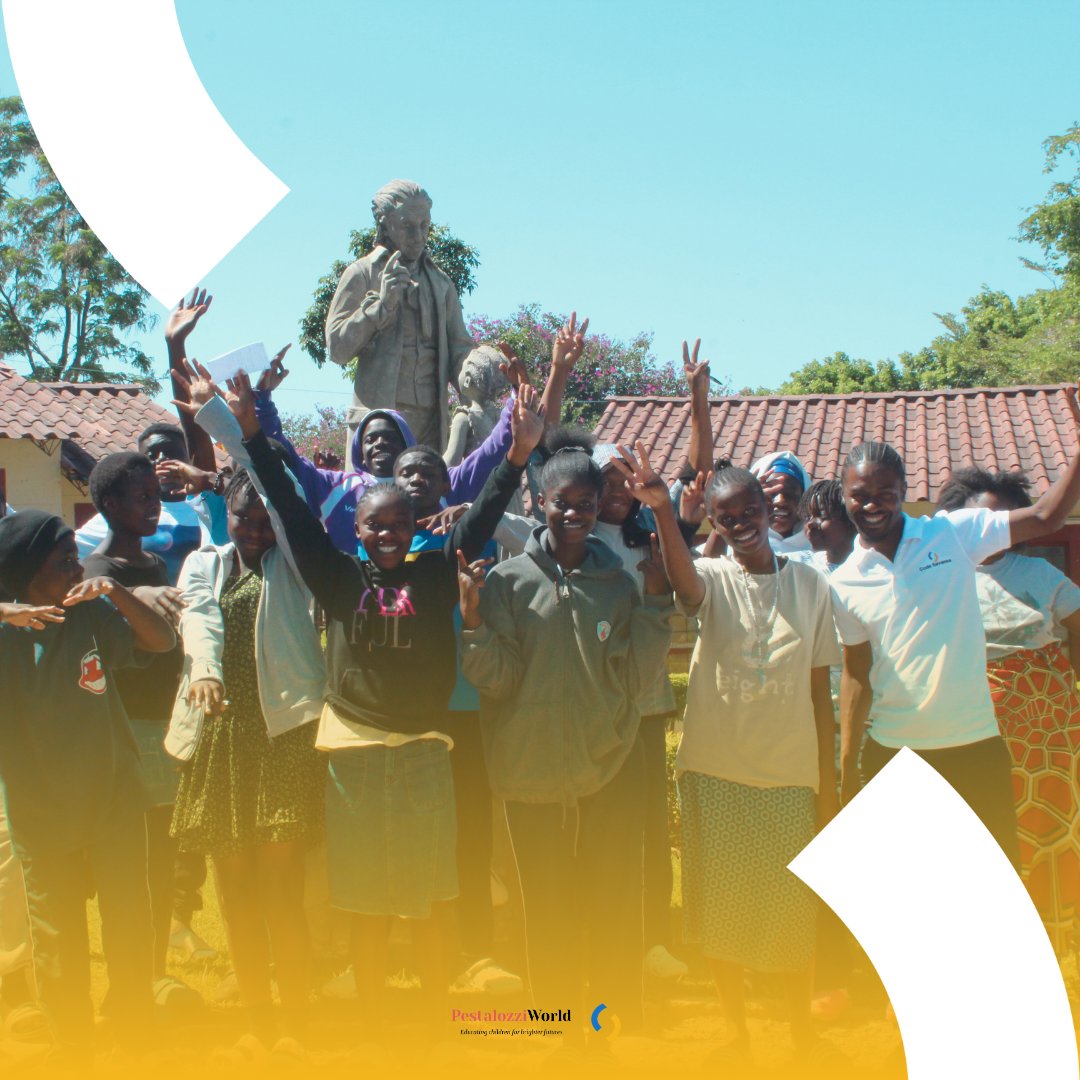 code_savanna's tweet image. We’ve launched our School Outreach Program at Pestalozzi Ibex Hill Village! 🚀 Empowering students with tech skills for a brighter future.
#CodeSavanna #TechEducation #STEMeducation