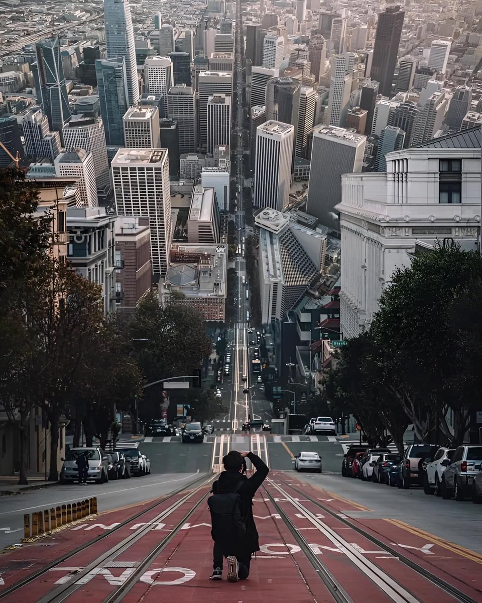 Travelled to San Francisco in 2019

#travelblogger #SanFrancisco #california #aleemshah110