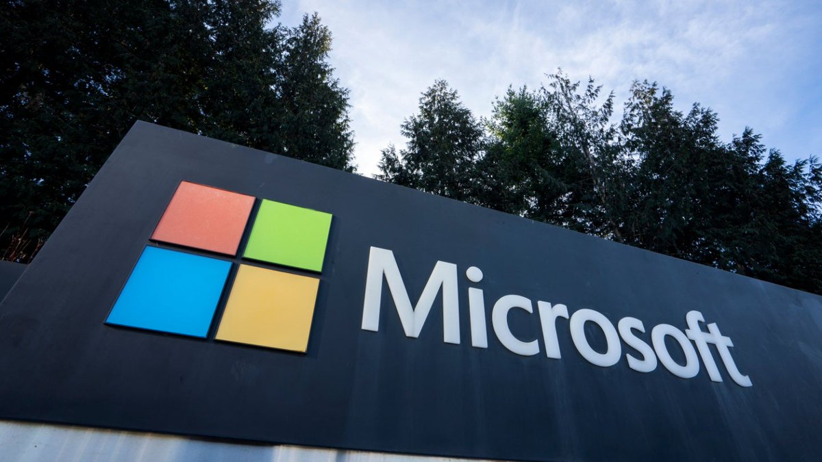 In a bid to stay ahead of Big Tech rivals in the AI arms race, Microsoft has recently announced huge investments in state-of-the-art AI data centres verdict.co.uk/analysis-micro… #datacentres