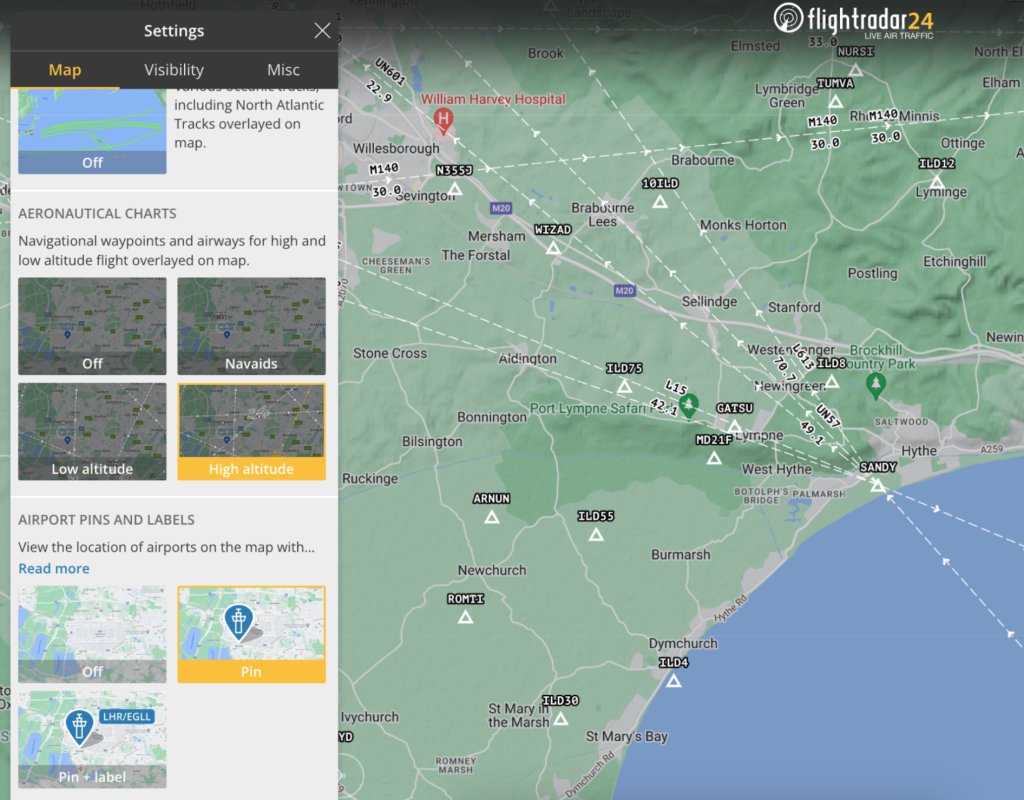 Do you use the 'Navaids', 'Low Altitude Charts' or 'High Altitude Charts' view on #Flightradar24? Here's an overview of what these navigation aids are and how to view them. flightradar24.com/blog/navigatio…