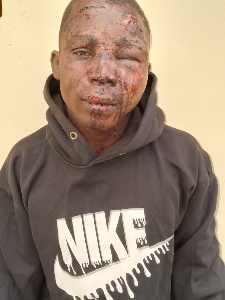 JUST IN: OGUN POLICE ARREST SUSPECT OVER KILLING RIVAL CULT MEMBER . A cult member identified as Ishola Joseph has been arrested by the Operatives of Ogun State Police Command during the rival cult clash at Bode Olude Junction which cost one Segun aka 'Ọjọ Ìbo' on 14th May 2024