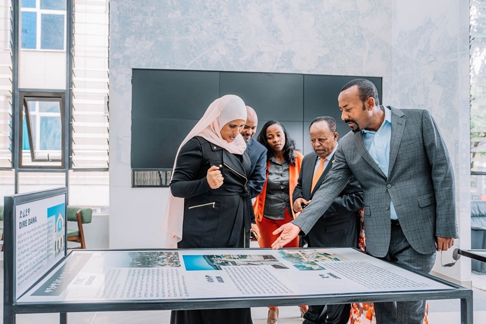 Improving office ergonomics, creating conducive environments in gov’t offices ongoing priorities - PM Abiy Ahmed #Ethiopia fanabc.com/english/improv…