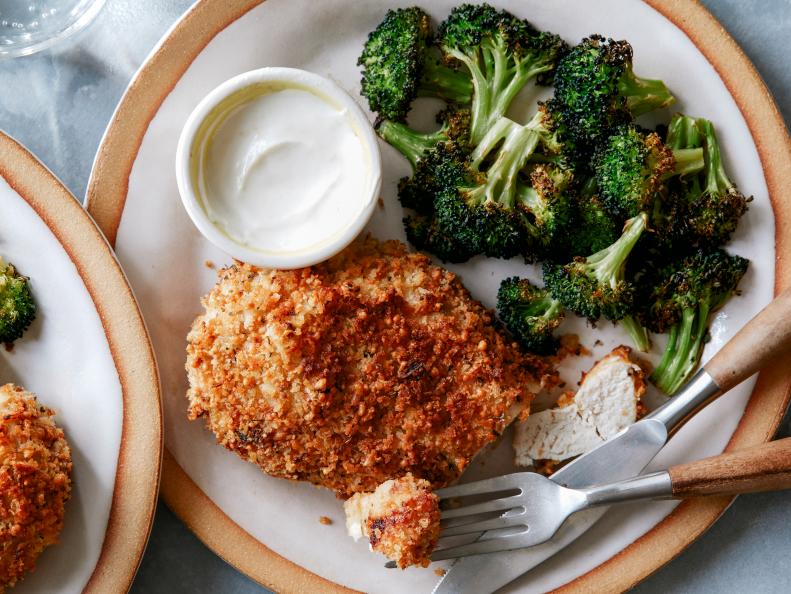 Air Fryer Parmesan Chicken with Broccoli

#different_recipes #recipe #recipes #healthyfood #healthylifestyle #healthy #fitness #homecooking #healthyeating #homemade #nutrition #fit #healthyrecipes #eatclean #lifestyle #healthylife #cleaneating