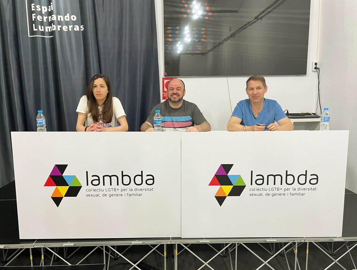 ❗El gobierno valenciano está intentando controlar el movimiento LGTBI+

🏳️‍🌈El Orgullo significa cambio, visibilidad y reivindicación

✋🏾El Orgullo NO sirve para hacer pinkwashing cuando el resto del año se llevan a cabo políticas LGTBIfóbicas

💜Nuestro apoyo a @lambdavalencia