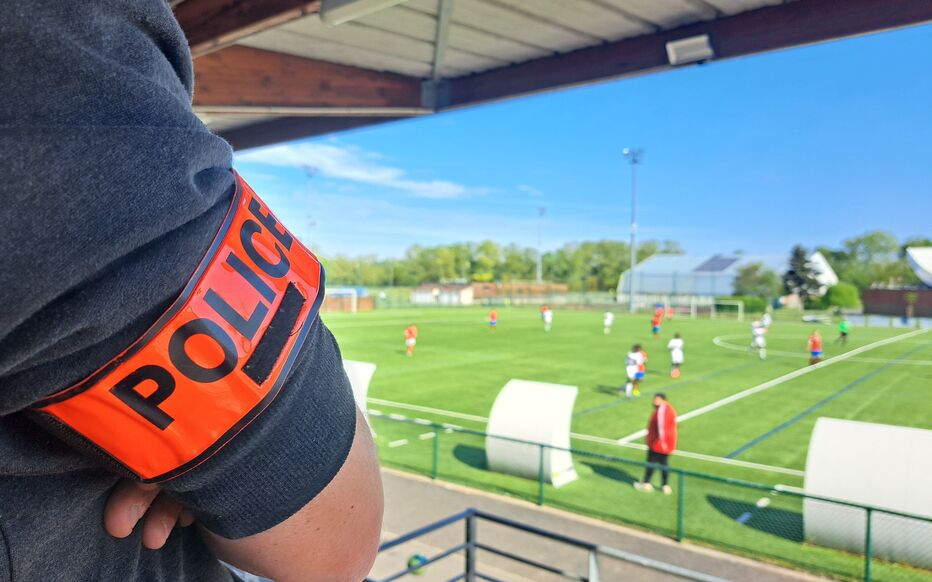 « Il suffit d’une étincelle » : le football amateur gangrené par les violences entre bandes
 fdesouche.com/2024/05/15/il-…