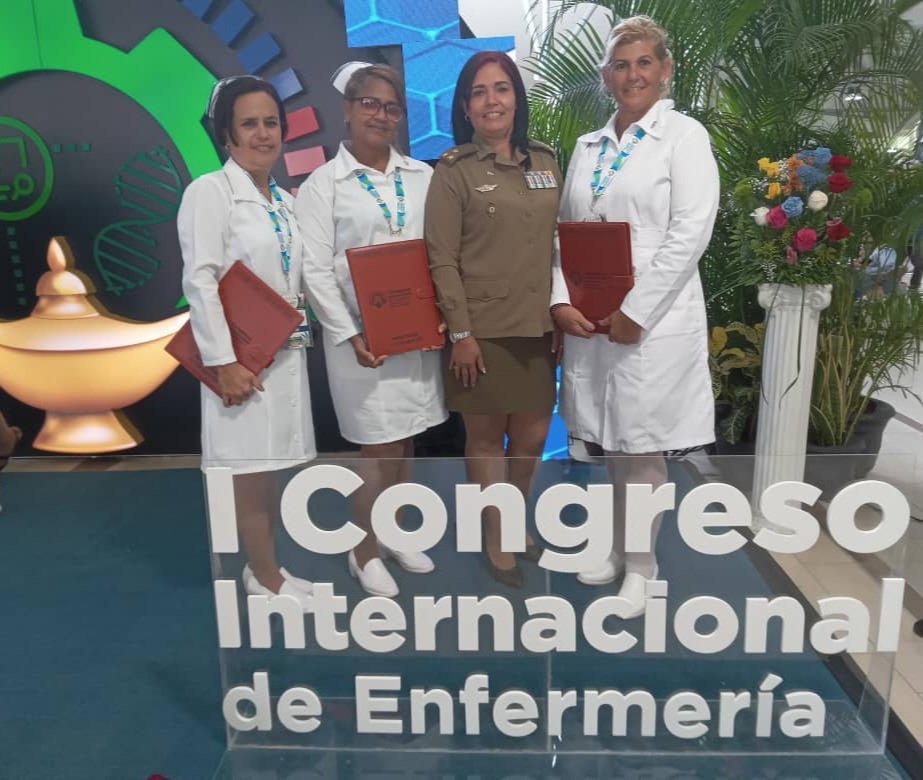 Se celebra el 1er Congreso Internacional de Enfermería, un espacio para consolidar proyectos, protocolos y acciones a favor de tan noble y necesaria especialidad. Allí también está @LogVanguardia en representación de los servicios médicos. #Cuba #CubaPorLaSalud 🇨🇺