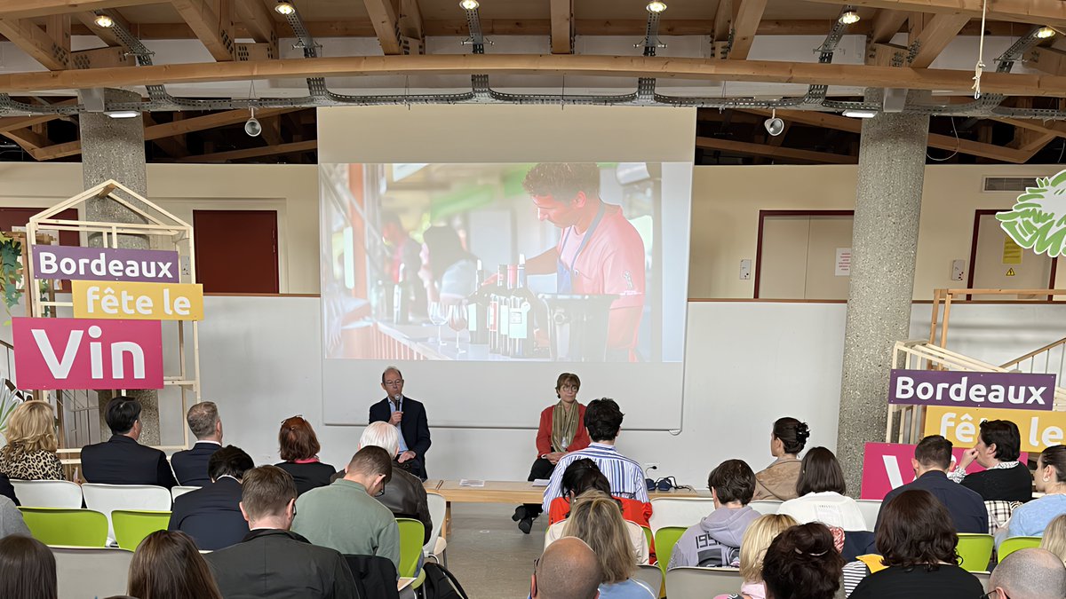 [Conférence de presse] 🍷 Lancement de #BordeauxFêteleVin en présence de <a href="/BrigitteBLOCH/">BrigitteBLOCH</a> (Présidente de <a href="/BordeauxTourism/">Bordeaux Tourisme</a>) et Allan Sichel (Président de <a href="/VinsdeBordeaux/">Les Vins de Bordeaux 🍇</a>) et Lydia Heraud (Conseillère régionale <a href="/NvelleAquitaine/">Nouvelle-Aquitaine</a>) 🎙️

📢 Plusieurs annonces à venir sous peu !