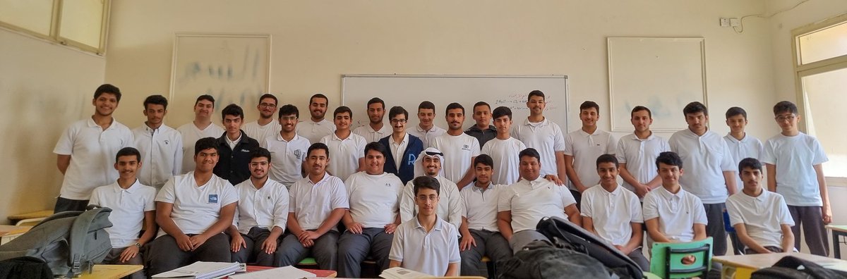 AAlfeleej's tweet photo. اللهم إنّي أسألك أن توفقهم في امتحاناتهم، وأن ترزقهم النجاح والتفوق يا كريم. https://t.co/Qr7xxy5Pw0