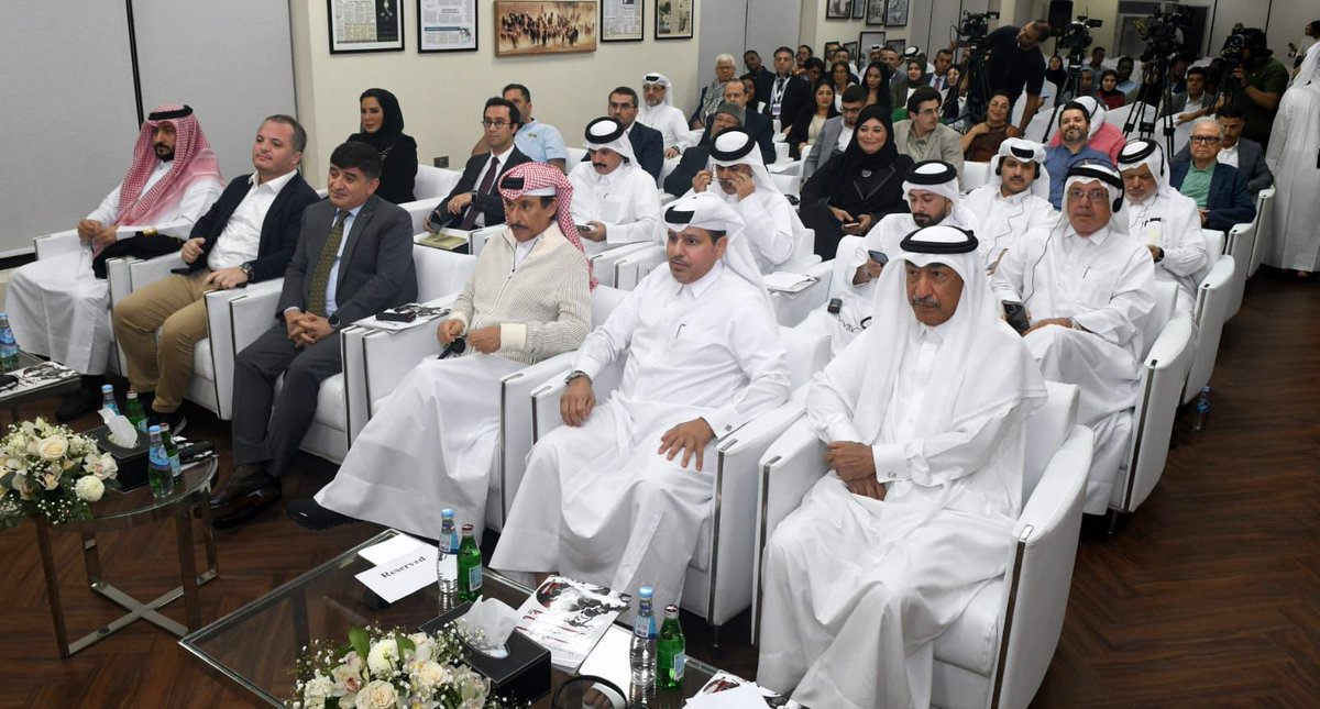 Doha'da düzenlenen 4. Katar Ekonomi Forumu'na katıldık ve Katar Basın Merkezi'nde çok sayıda gazeteciyle bir araya geldik.