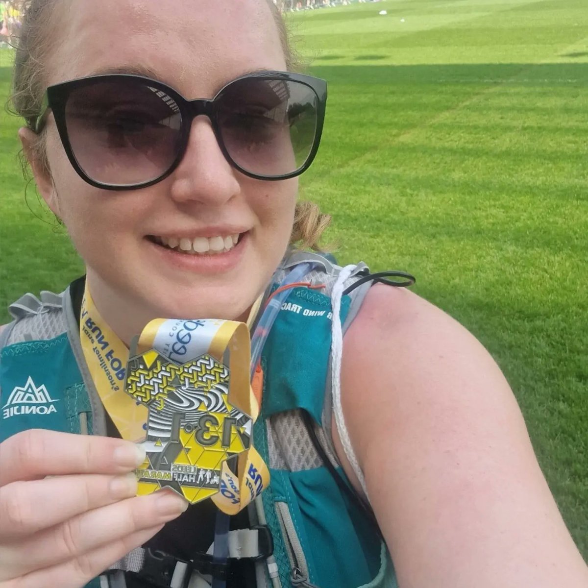 So proud of our Psychology tutor Kayleigh Jude who, despite injury causing her to miss last month's @LondonMarathon, ran the Leeds Half Marathon on Saturday. Kayleigh was raising money for 1 of our chosen charities @TheIslandYork Donations still welcome⬇️ ow.ly/IWMF50RGM53