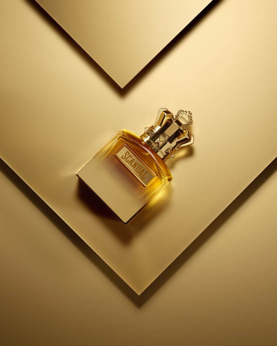 A trail of mirabelle plum, chestnut and sandalwood. This is all you need for the party. Discover on: bit.ly/4akcHgu Photo credits: Lee Wei Wee and Marçal Vaquer. Talent credits: Wang Xiangguo. #BeScandal #JeanPaulGaultier #jpgperfume