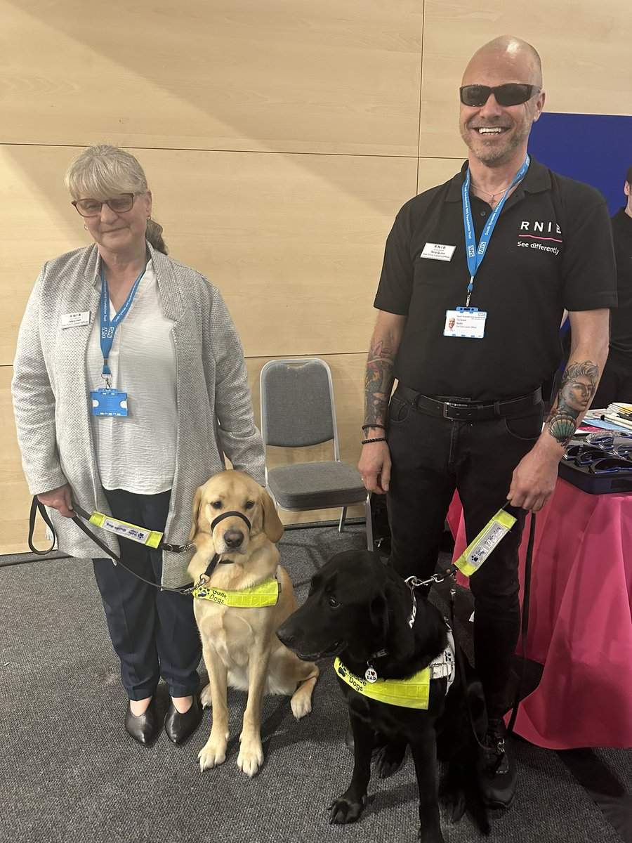 We’ve had some pawsome guests at our #NMODPConf! Meet Zoom and Spencer, they went down a storm during the break! Thanks to Mary and Terry, our eye clinic liaison officers from the @RNIB who support patients across our trust, for bringing the pups along 🐶