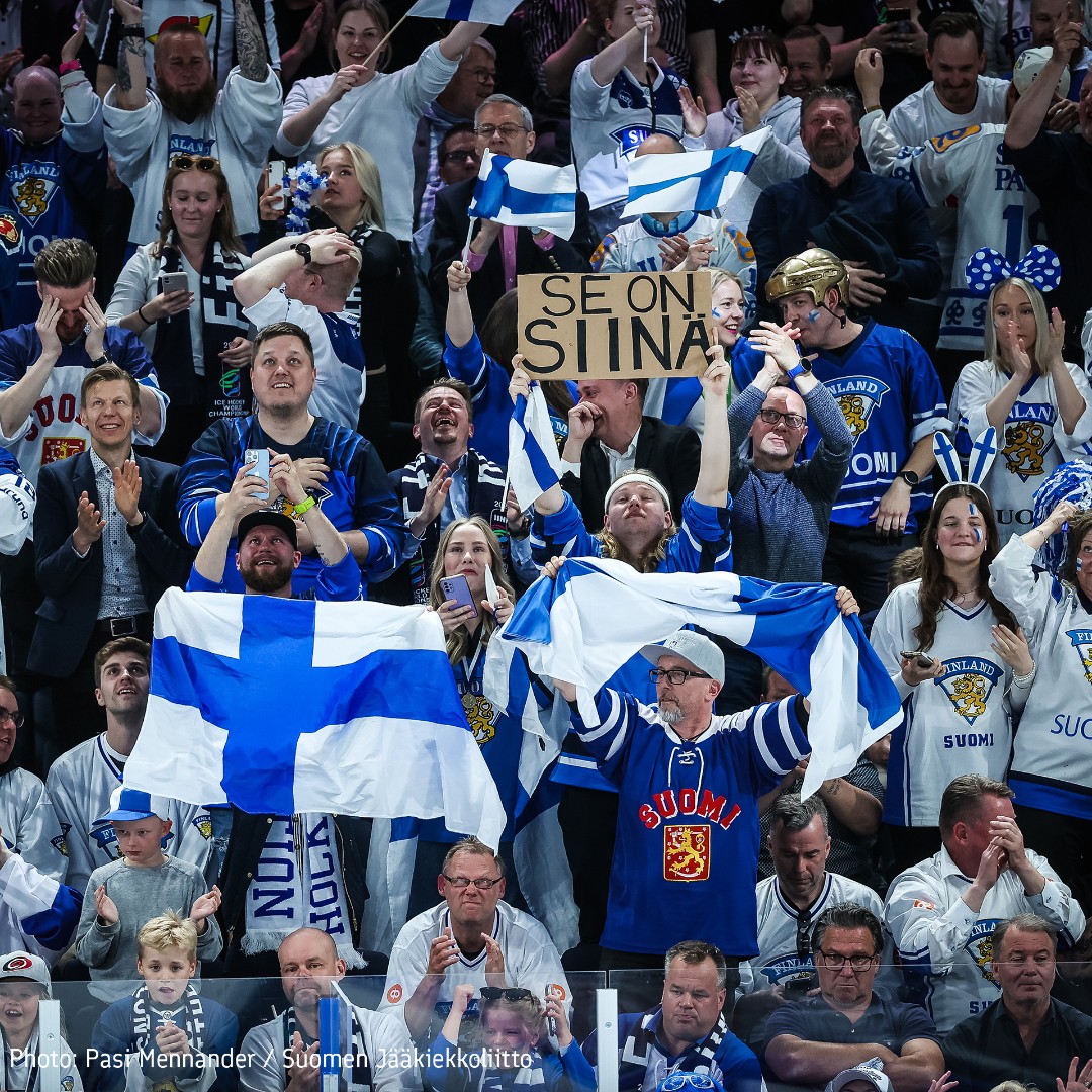 Helsinki may be miles away, but the cheers of Finnish fans echo through Prague as Team Finland hits the ice at the Ice Hockey World Championships. 🥳 Have you already spotted some of the quirky outfits that fans of 'Leijonat' don?