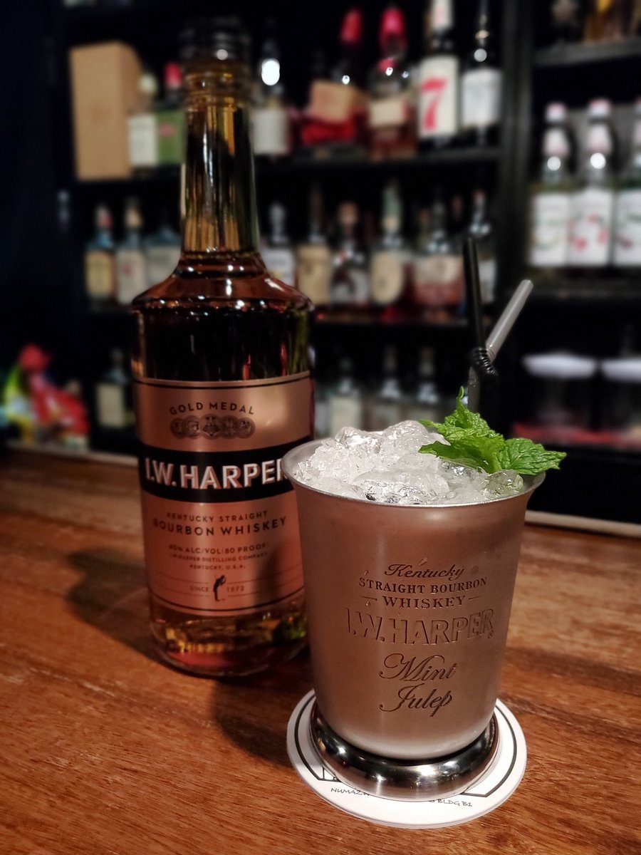 Mint Julep

#バーボン #iwharper #シングルモルト #モルト  #bar  #カクテル #cocktail #ウイスキー #whisky #ジャズ #jazz
#ノンアルコールカクテル #フレッシュフルーツカクテル #freshfruits #モヒート #ミントジュレップ #mojito #mintjulep