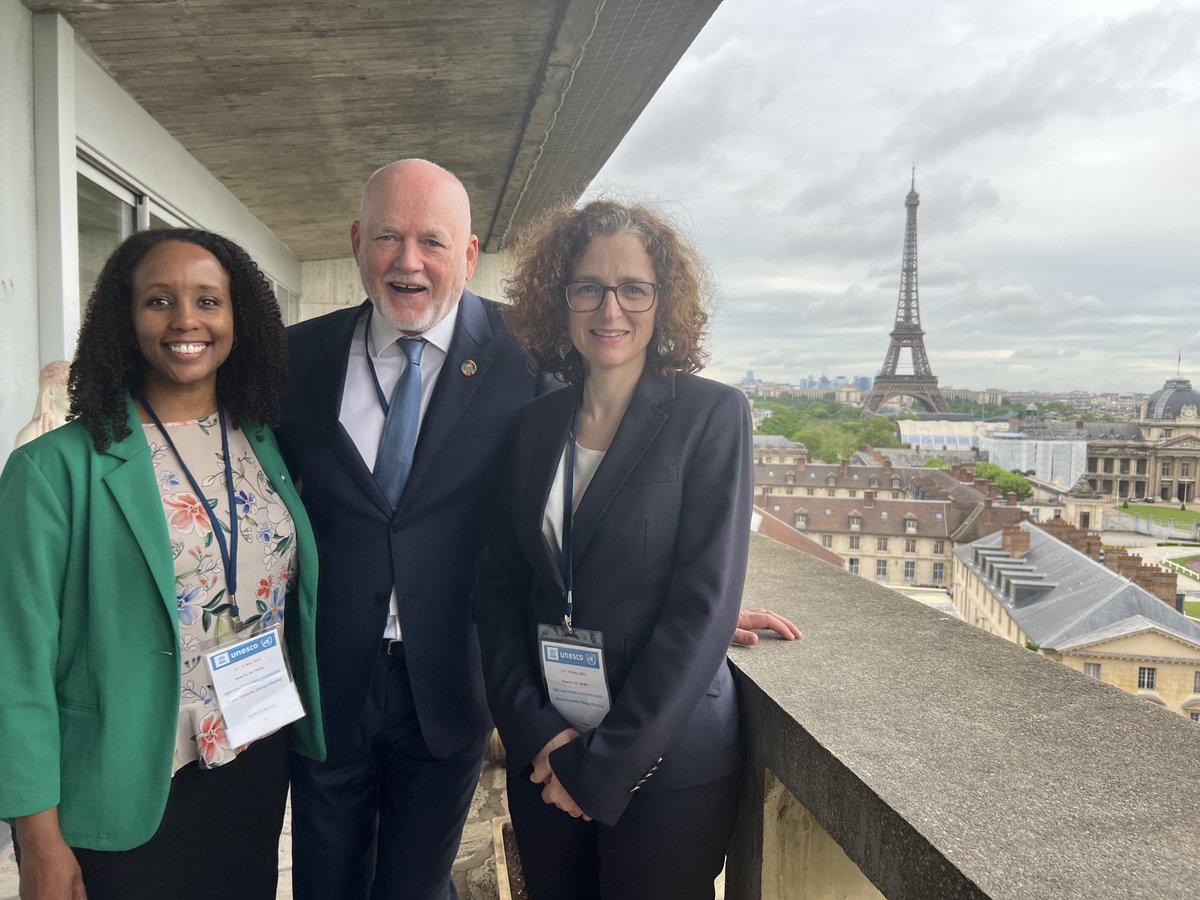 After a full day of Ocean Panel work in the basement of UNESCO building yesterday, it was great to have time for informal discussions at higher levels with US State Department Dep Assis Sec for Ocean, Mahlet Mesfin & Portugal’s State Secretary for Maritime Affairs, Lidia Bulcão.