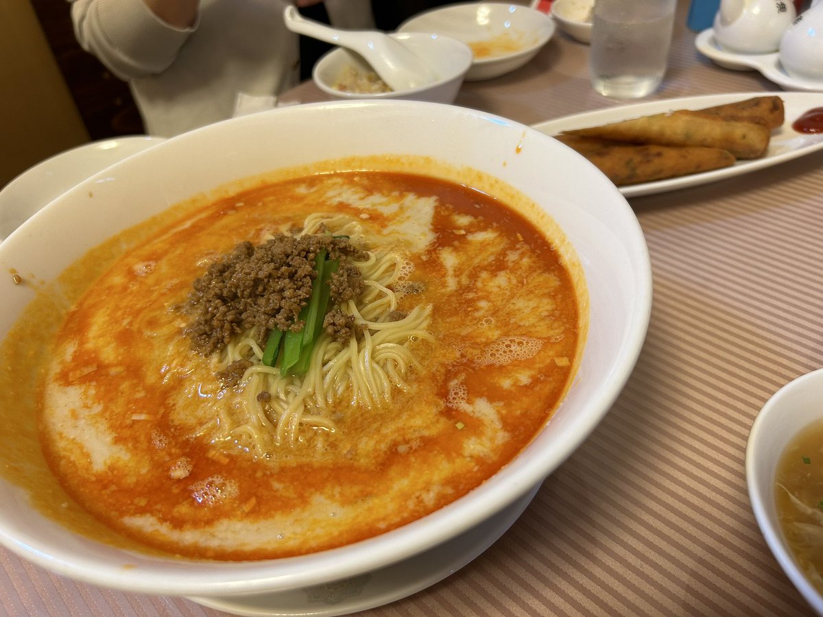 中華を楽しみました！担々麺うまい😋お疲れ様です。