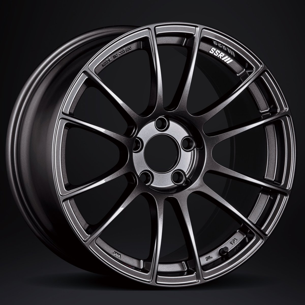 #wheelwednesday 
TOYOTA GR86 × GTX04
rd-tanabe.com/ssr/product/gt…