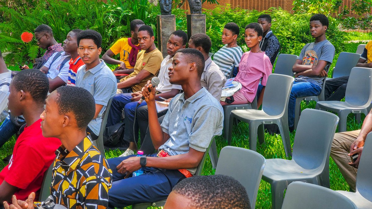 prepaEseoCl's tweet image. 💡 Les étudiants de 1ère année de la #Prépa #ingénieur du #LICL ont organisé le "Forum de l'ingénierie". L'événement, tenu à l’ #IFT, a enregistré une cinquantaine de participants, dont des élèves des classes scientifiques des établissements togolais.
👇👇
bit.ly/4armrW2
