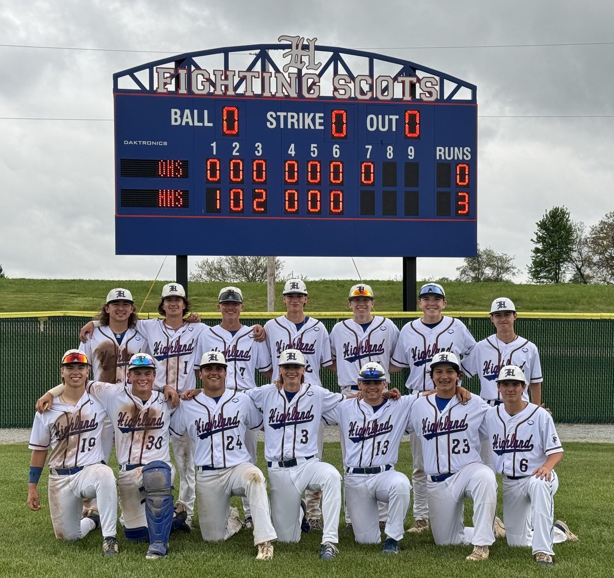 Good luck to our Varsity @HHScotsBaseball team tonight, as they begin D3 OHSAA tournament play at Home vs Madison-Plains. 
1st pitch at 5pm. 
🎟️ $8 Adult/$5 Student #GoScots @CBUSsportsLocal @hlsdsports @McMotorsport @SportsMCS @swankonsports