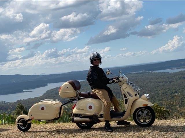 It’s that time of year to hit the road LoL. Can’t beat a good old PAV for summer scootering #PAV #scootering #Ontheroad #Travel #RallySeason #Touring