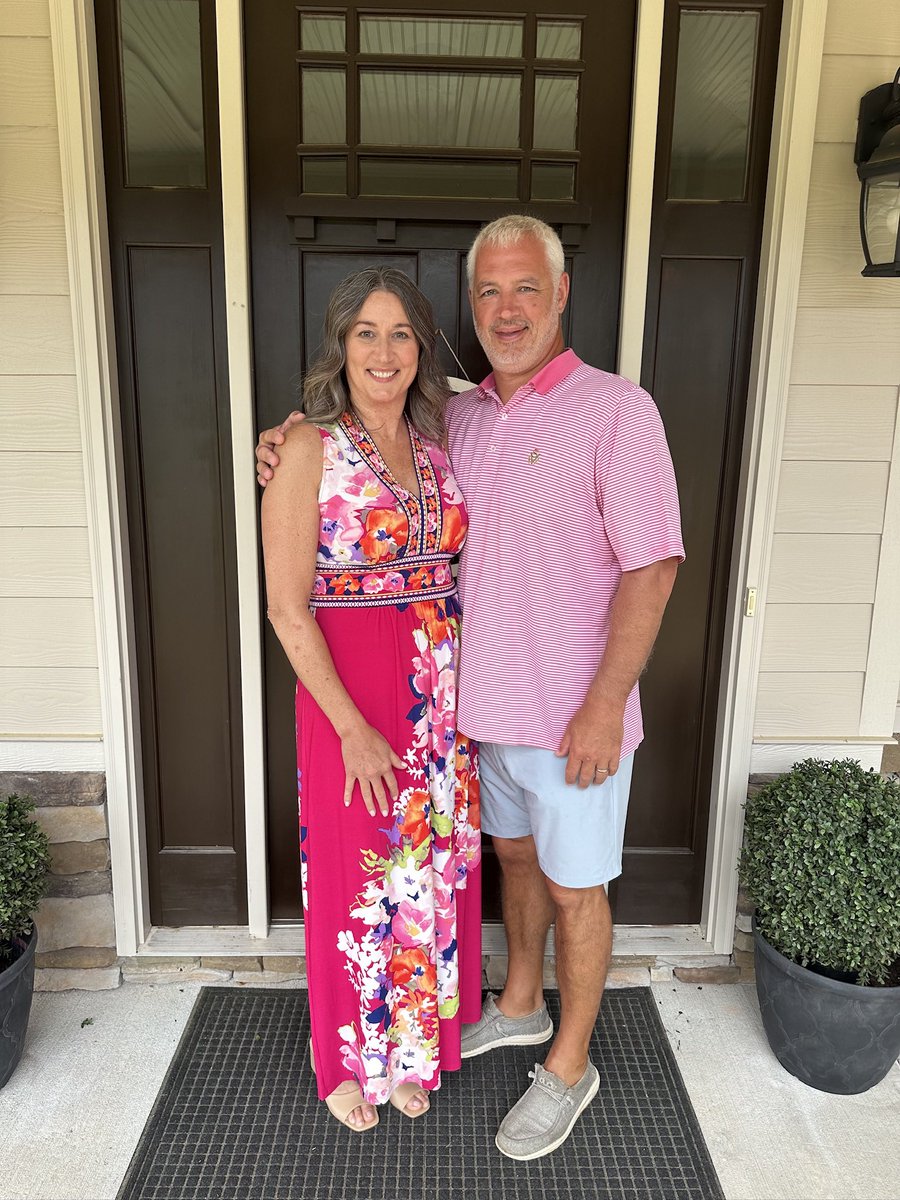 CoachSmallEC's tweet image. Happy 25th Anniversary to my Beautiful Bride! Thank you for loving me so well and walking beside me through our journey together! I love you and look forward to many more!❤️ Proverbs 31:10 @fballwifelife