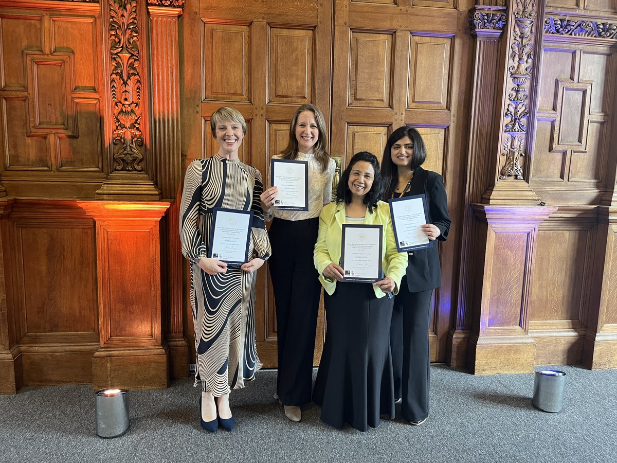 Psychiatry was also represented in the Vice-Chancellor's Awards Research Engagement category. @ElizabethRapa @DrLouiseDalton @NimraaNaim @KSBhui were shortlisted for building sustainable relationships with local Bangladeshi & Pakistani communities 👏 2/3 @PeepleCentre