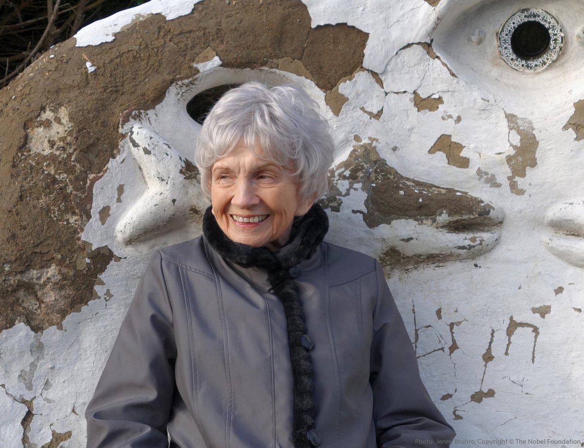 ”I want my stories to move people, I don't care if they are men or women or children.” Canadian ’master of short stories’ and literature laureate Alice Munro has sadly passed away. She was 92. Read more: nobelprize.org/prizes/literat…