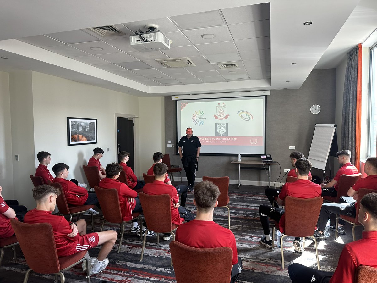 Our academy @colegcambria scholars have enjoyed evening at @ClaytonHotels Cardiff in preparation for todays @WelshSchoolsFA final where the side face @BridgendCollege at @MerthyrTownFC for a 13:30 kick off. #scholars