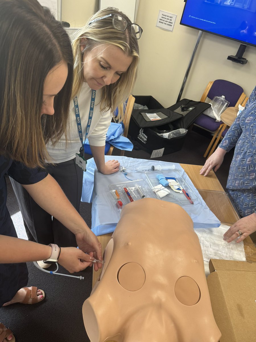 Very exciting session this morning for our SDEC ACP training session, learning about and practicing chest drain insertion. Thank you to Matt Forrest for being so patient with us