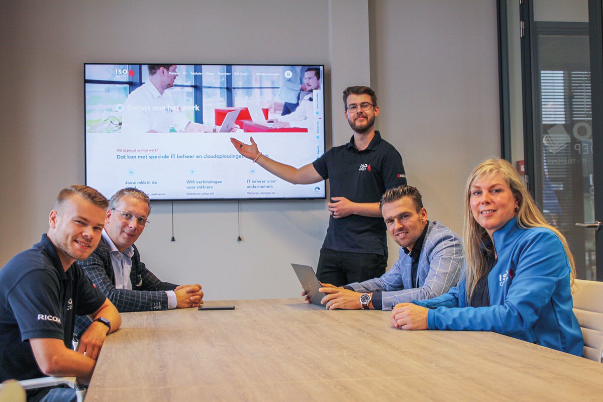 Hoe helpen we bedrijven veilig online te werken? 

✅ Lees hoe in de nieuwe Vallei Business tinyurl.com/2uppcacp