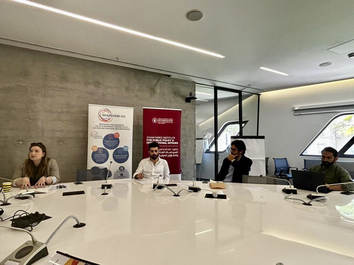 ifi_aub's tweet photo. As part of @SHAPEDEM_EU, IFI continued its focus groups series to unpack how EU democracy promotion is perceived/contested by local actors in Tunisia/Lebanon/Palestine. The project is led by @KarimMakdisi, @jobahout & @JamilMouawad; and moderated by @RimaRassi.
#ShapeDemEU https://t.co/LsSxH1uYuw