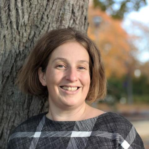 ETHOSResCentre's tweet photo. Our May 21st seminar features:

1/@Nolywe_ on 'Reclaiming the past as constitutive to the politics of CSR: Insights from a decolonial experience in the Caribbean'

2/ @EhrnstromMaria on 'The Ontological Politics of CSR: Greening Extractivism or Enabling Pluriversal Futures?' https://t.co/HlrYB9p7hp