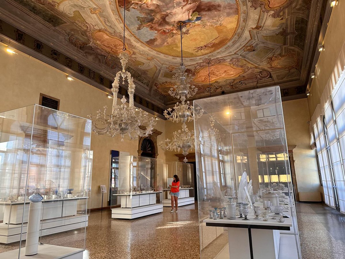 visitmuve_it's tweet photo. 🏛️GIOVEDÌ 23 MAGGIO torna l’appuntamento con MUSEI IN FESTA !

✨ I residenti dei 44 Comuni della @CMVenezia e di Mogliano Veneto potranno accedere gratuitamente ai Musei Civici di #Venezia, ai musei collegati e alle esposizioni temporanee comprese nel biglietto d’ingresso alle collezioni permanenti

Info e orari > https://t.co/YQAuzejc1o

@mcgribaudi @LuigiBrugnaro @comunevenezia @SerenissimaVe @veneziaunica 

#visitMUVE