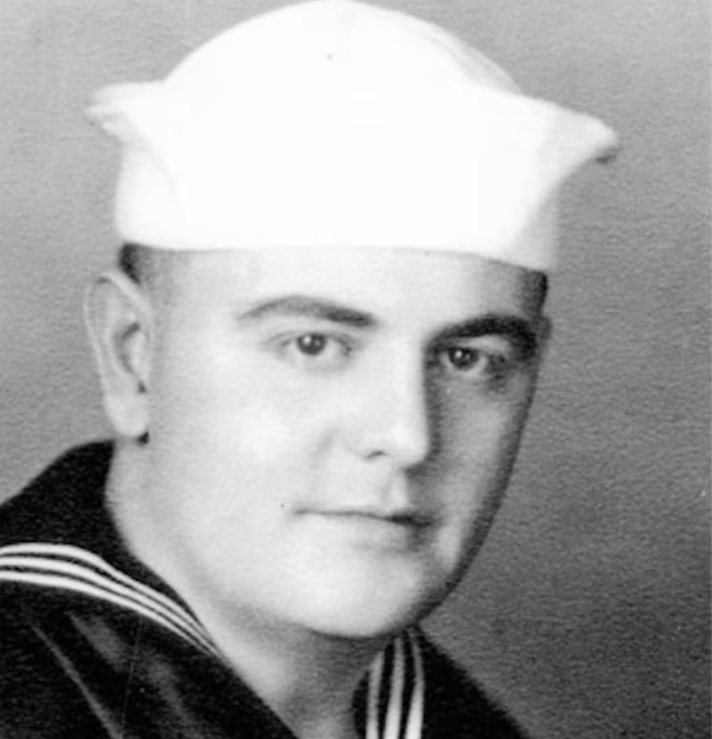 An interment ceremony for #USNavy S2c George T. George was held at Punchbowl Cemetery on May 13, 2024. George was assigned to the #USSOklahoma and was killed when the ship was attacked by Japanese aircraft on Dec 7, 1941: facebook.com/PacificParksPE…  
📷: US Air Force