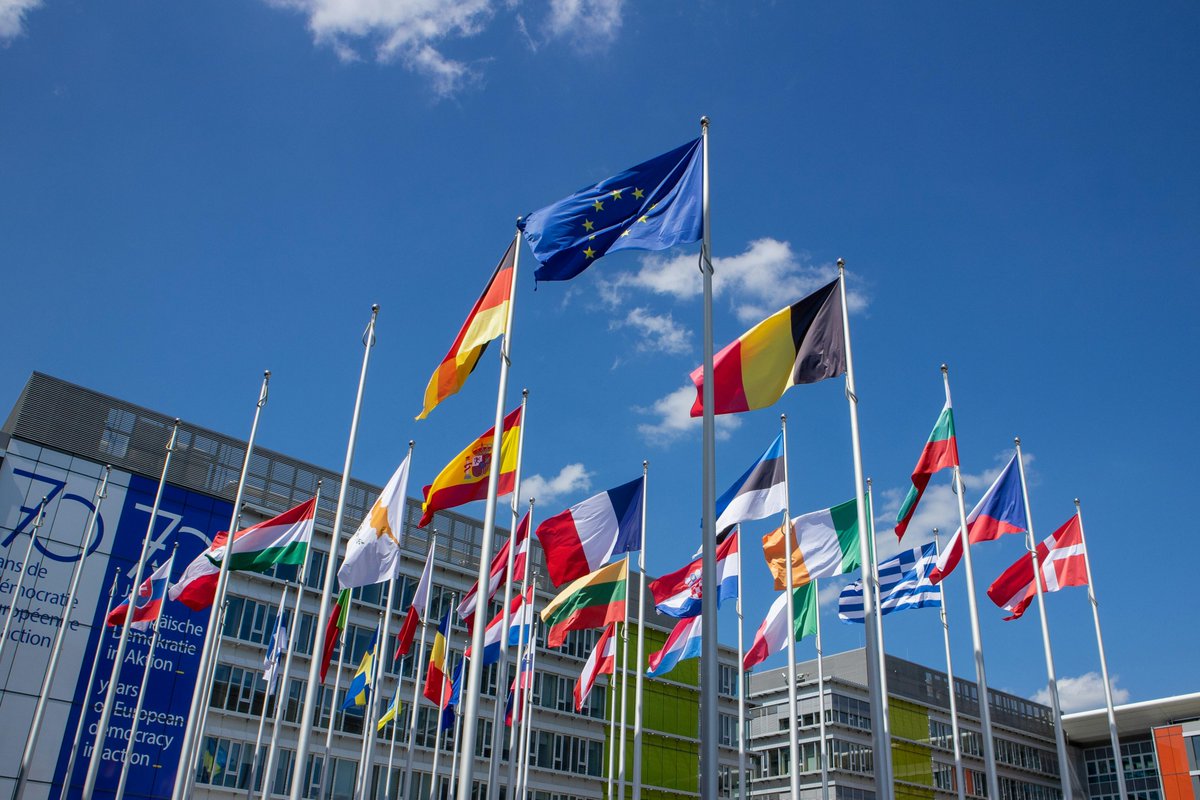#ESNews
#elezioni europee 2024
Nuovo sondaggio #Eurobarometro <a href="/EU_Commission/">European Commission</a> sulla partecipazione dei giovani alla vita civica e democratica in vista della tornata dell'8 e 9 giugno

🗳️Il 64% degli intervistati dichiara di voler votare

➡️ec.europa.eu/commission/pre…