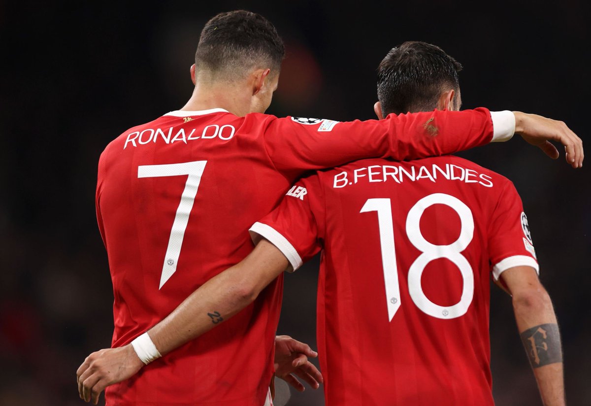 🚨 Al Nassr Club is ready to sign Bruno Fernandes, whatever the cost. Cristiano wants him in his team. [@DiscoMirror]