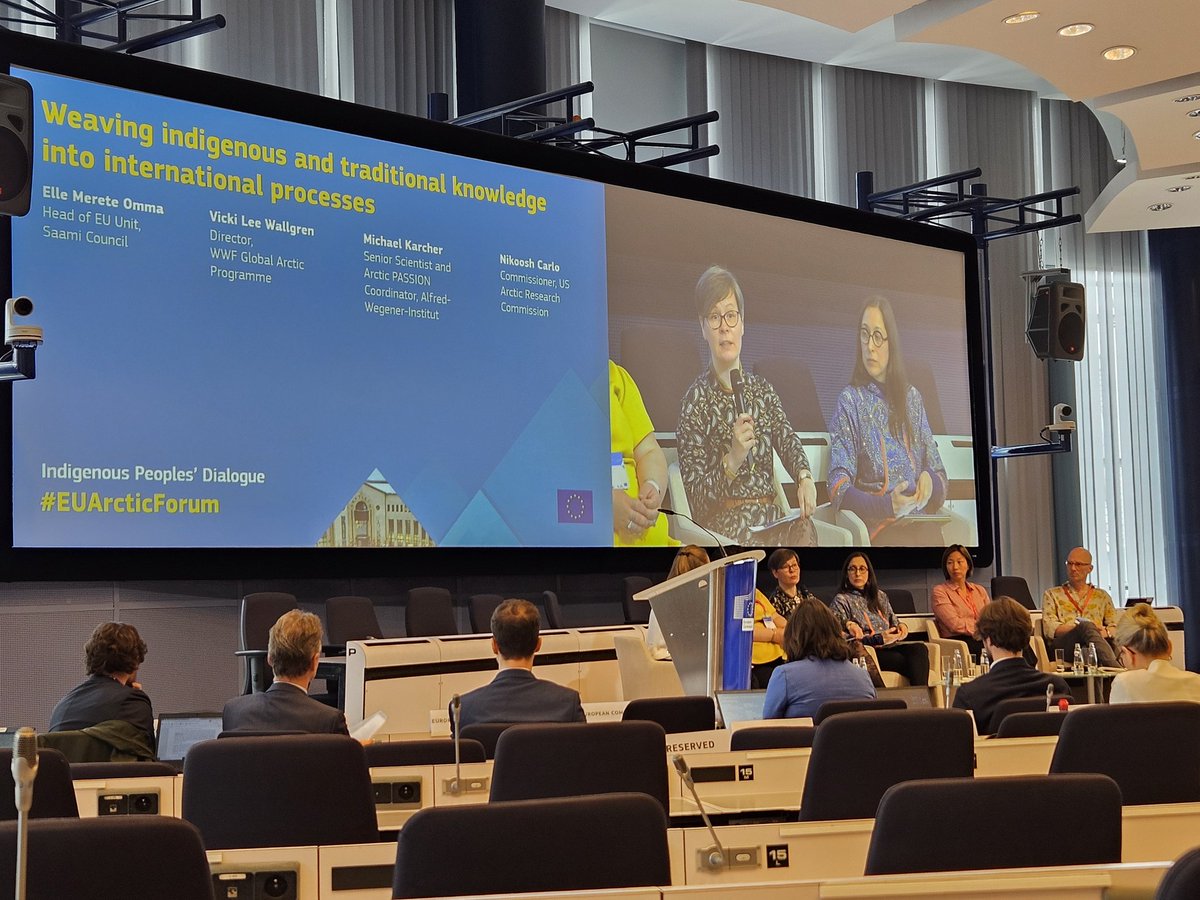 Asking the panel how indigenous voices can be heard to #StopDeepSeaMining in the Arctic, @ElleOmma from the Saami Council turned the question to Norway: 'There's yes or no to certain questions - #DeepSeaMining is one of them.' @SaamiCouncil #EUArcticForum