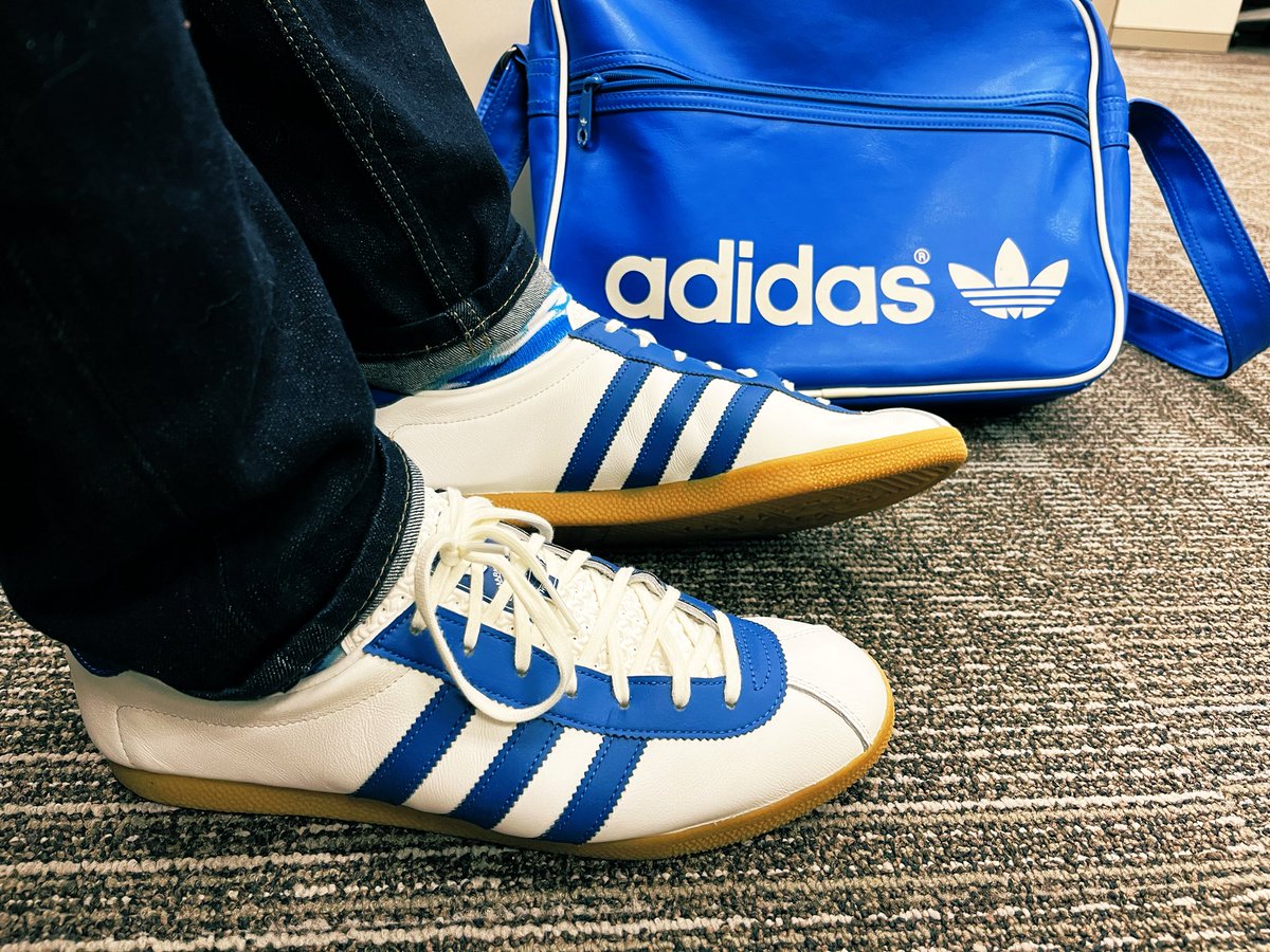 Today’s /// for the office @adiFamily_