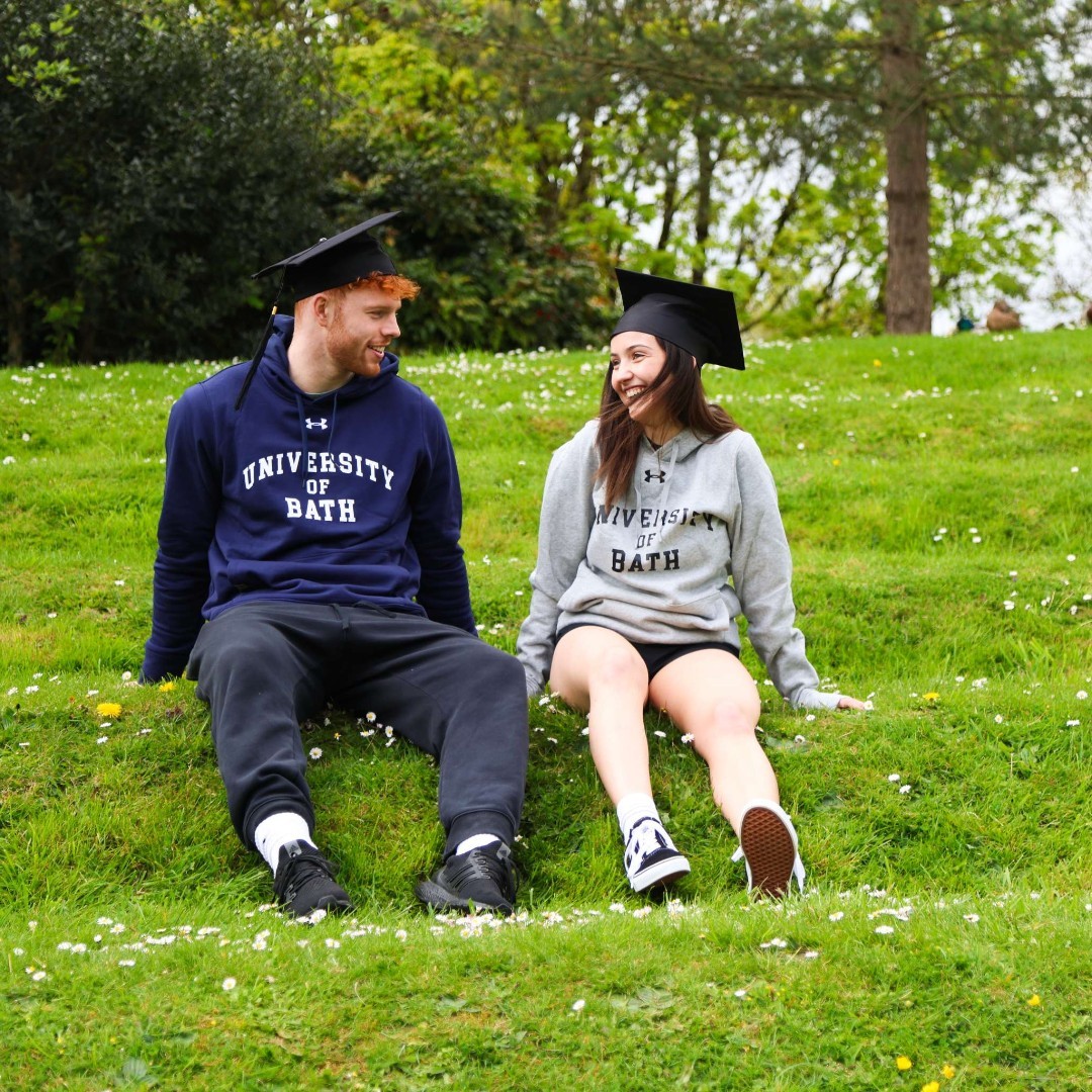 Wrap yourself in memories with our graduation hoodies!🎓🤩🕺 Our Under Armour Hoody is the perfect memento to celebrate your graduation 👀 Buy at the STV Reception or order online: ow.ly/lg0s50RsztT @uniofbath #MemoriesMade #GradFashion #GradSlay #Classof2024