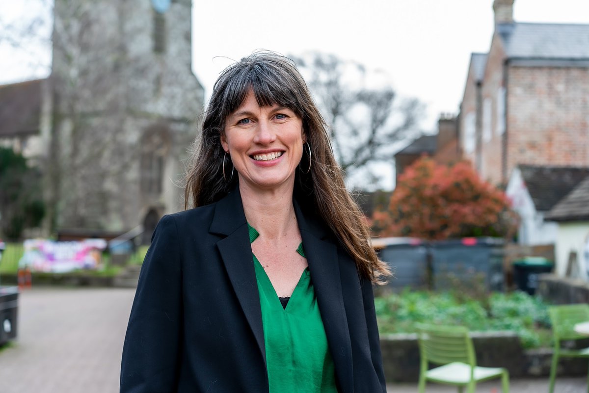 Cllr Rachel Millward becomes 12th Green Council Leader in England & Wales. Rachel is Cllr for Hartfield ward and is the first #greenparty leader of Wealden District Council, #Sussex. Rachel joins Zoe Nicholson (#Lewes) and Julia Hilton (#Hastings) as Sussex's third Green leader.