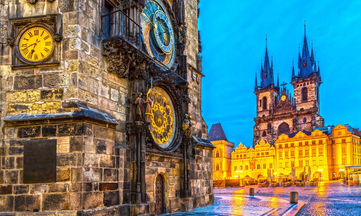 Gray Line (@grayline) on Twitter photo #Prague, #CzechRepublic is a beautiful city with a long and rich history. #PragueCastle was built in the 9th century. Simply put, Prague is a history lover's dream. Step back in time with <a href="/GrayLineCZ/">Gray Line Czech R.</a>
#TheBucketLife #GrayLinePrague #Prague, #CzechRepublic is a beautiful city with a long and rich history. #PragueCastle was built in the 9th century. Simply put, Prague is a history lover's dream. Step back in time with <a href="/GrayLineCZ/">Gray Line Czech R.</a>
#TheBucketLife #GrayLinePrague