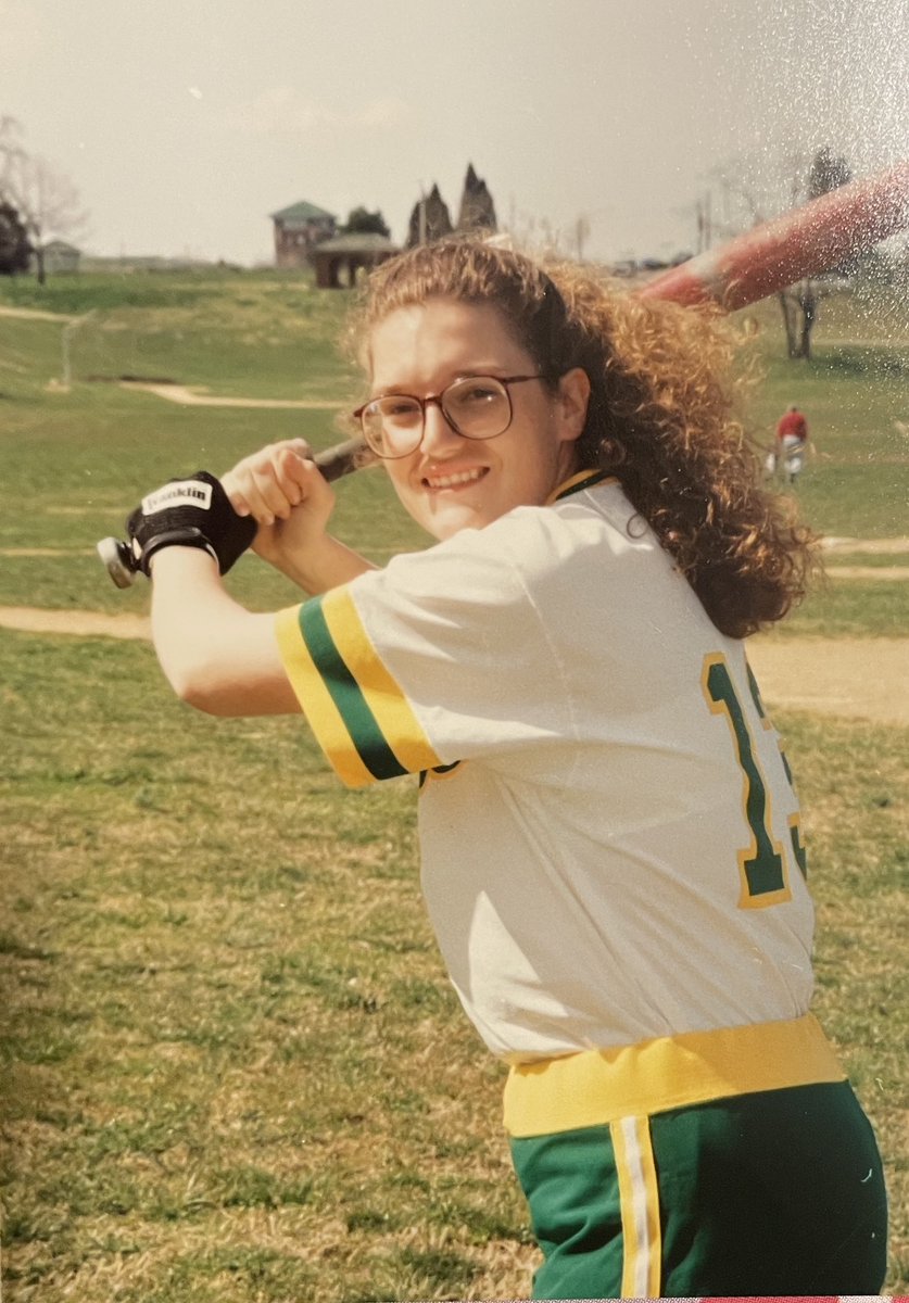 RyanAbeall's tweet image. Today @SparrowsPointMS teachers are celebrating our high school choice and sharing our experiences with our students.

Proud @TCHS_Balt Alumna 
Class of 1993 💚💛