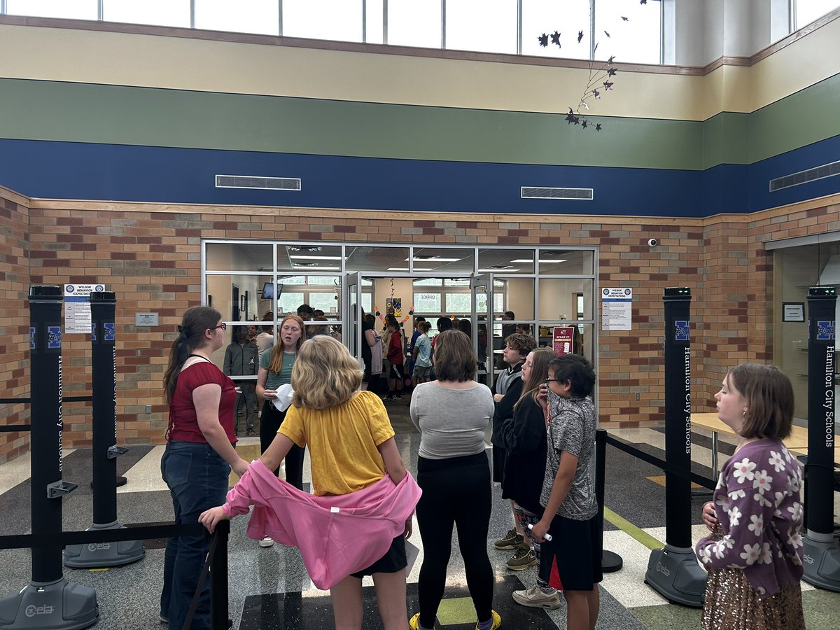 Our <a href="/Hamilton_HLE/">Highland Elementary</a> 6th graders learning what it means to be a Wilson Knight! So excited for this group of students! <a href="/Hamilton_WMS/">Wilson Middle School</a> <a href="/RyanBrittonEdu/">Ryan Britton</a> <a href="/mrswhitesfss/">Amanda White</a>